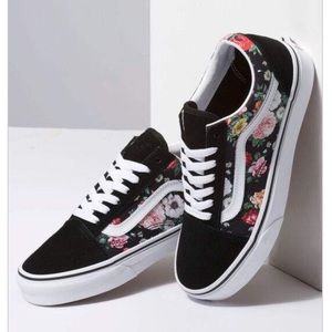 VANS (size10)